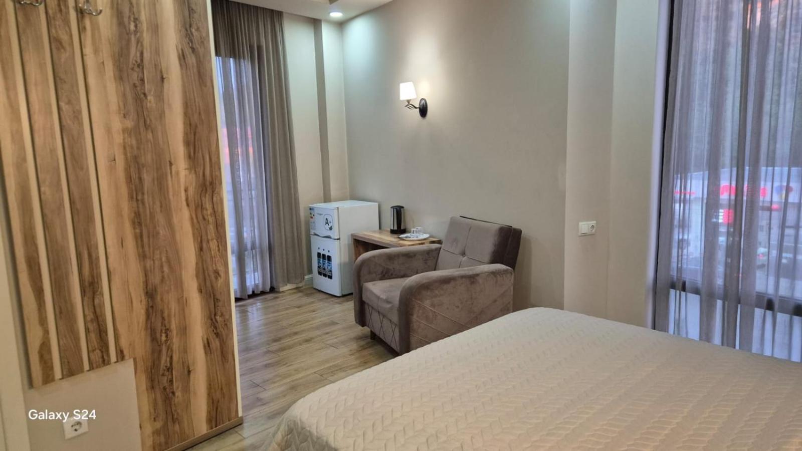 Hotel Sunny Batumi Exteriér fotografie